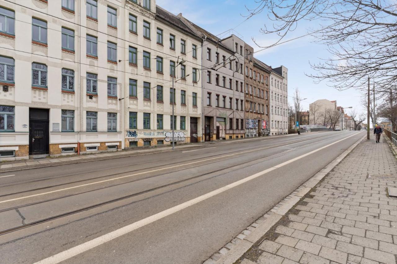 Apartment Fuer 13 Gaeste, 5 Schlafzimmer, 2 Baeder, 2 Loggia'S, Leipzig Zentrum Ost Bagian luar foto