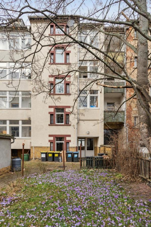 Apartment Fuer 13 Gaeste, 5 Schlafzimmer, 2 Baeder, 2 Loggia'S, Leipzig Zentrum Ost Bagian luar foto